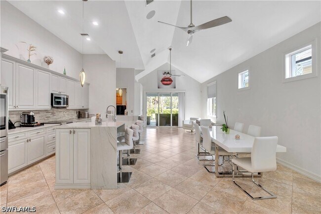 3005 Coco Ave