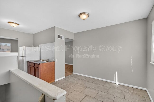 Photo - 2228 Duchess Dr