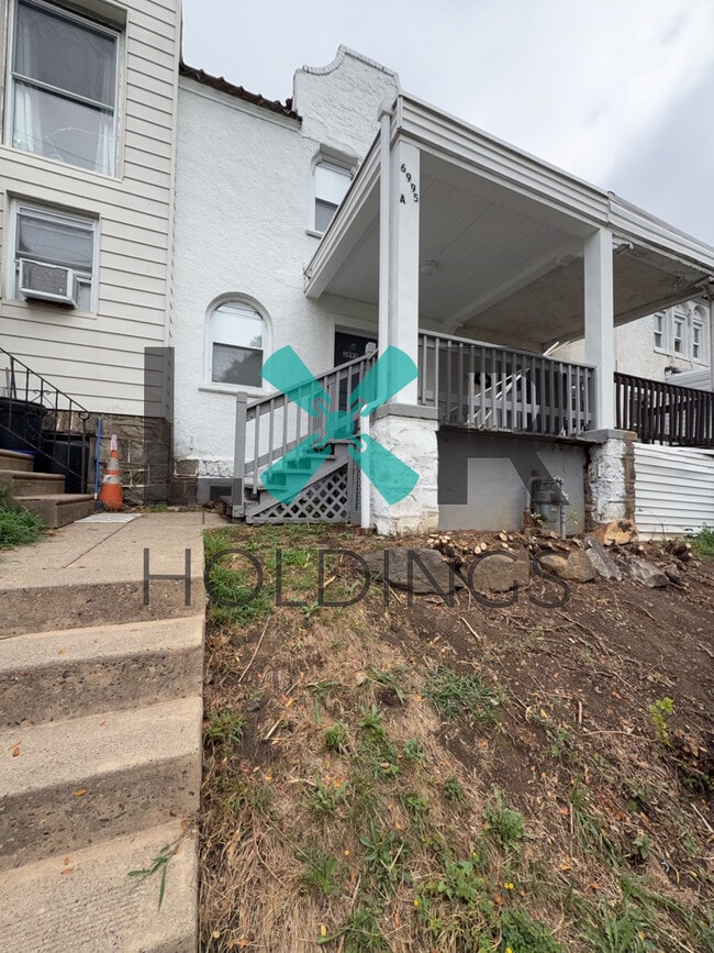 Building Photo - 6995 Guilford Rd