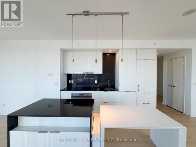 Photo - 1 Bloor St E Unité 5609