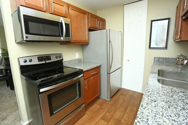 Photo - Shoreview Apartments