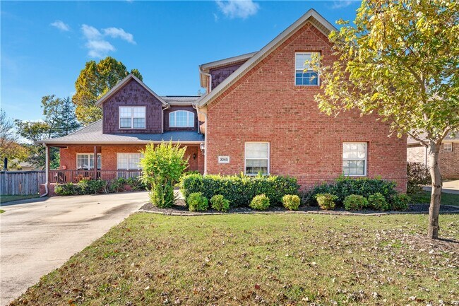 2265 N Covington Park Blvd