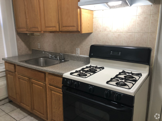 Building Photo - 288 Rosa Parks Blvd Unit 49 Rental