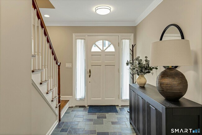 13 Norman Ln Unit 13