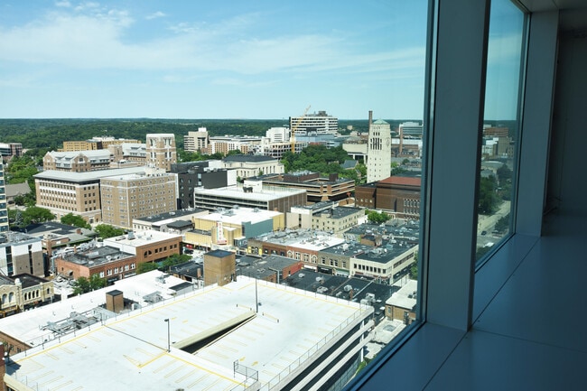 Photo - 555 E William St Unit 22E