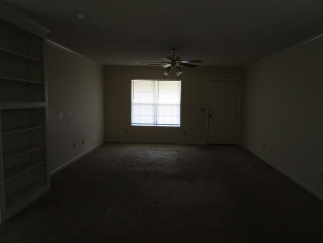 Photo - 345 Wildwood Ave