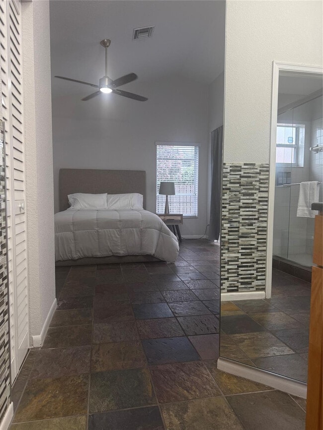 Photo - 607 SW 15th St