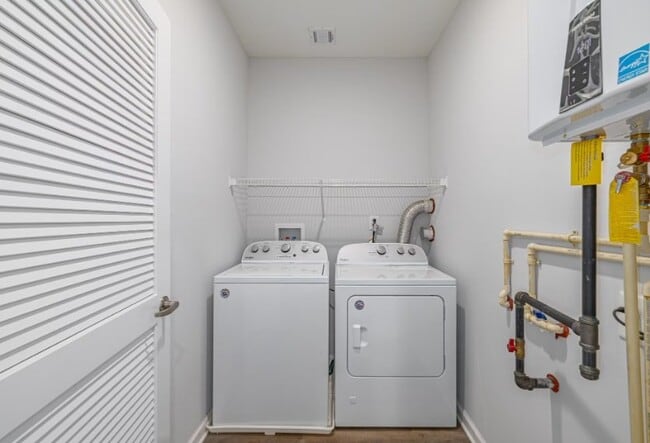 Photo - 78 Murray St Unit 216