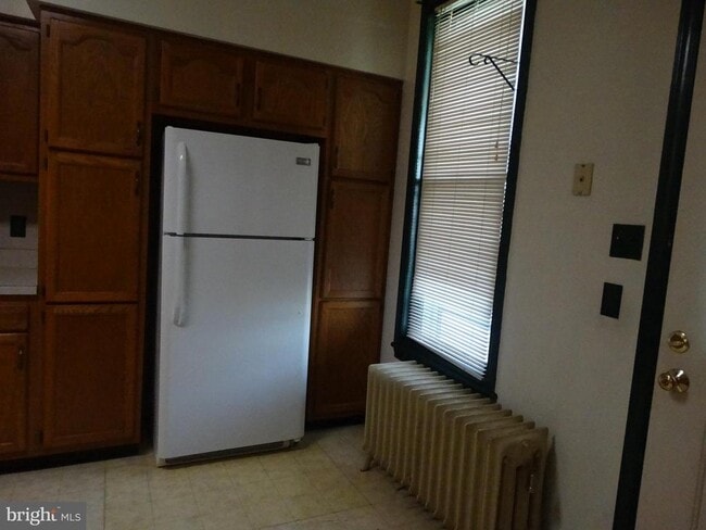 Photo - 130 S Antrim Way Unit 1