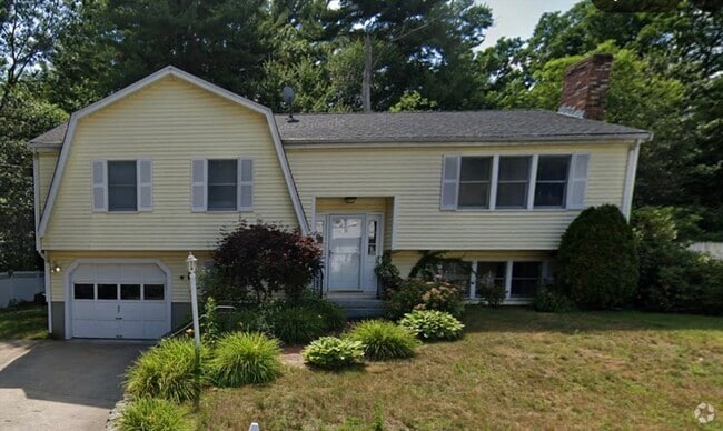 Building Photo - 70 Edgemoor Ave Rental