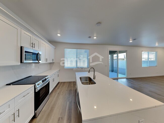 Photo - 20177 W Thomas Rd