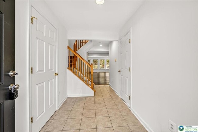 Photo - 4596 Jasmine Dr