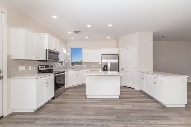 Photo - HOUSE: THE VINEYARDS AT COTTONWOOD, NEWER 2023-BUILD LUXURY HOME