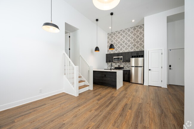 2BR, 1BA - 710SF - Living Room/Kitchen - Residence on Penn