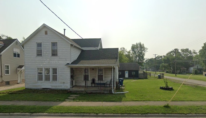 PRÓXIMAMENTE MÁS FOTOS - 512 N Entrance Ave