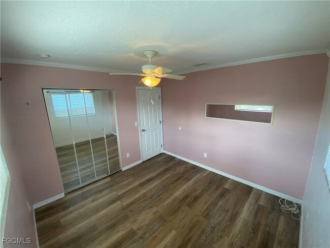 Building Photo - 537 Sacramento St