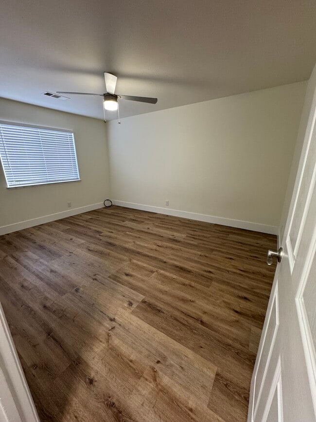 Photo - 1024 Michelle Ct House