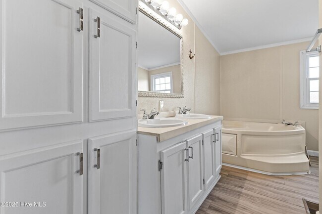 Photo - 107 Kayla Ct