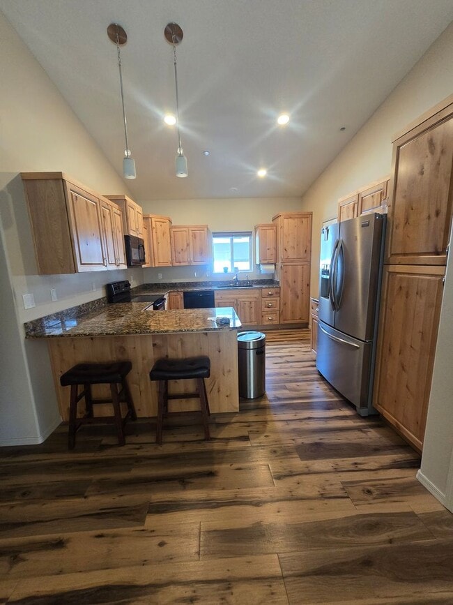 Photo - Unfurnished, 1-Year Long-Term Rental