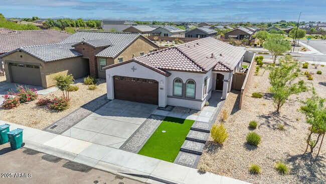 Photo - 4911 N 193rd Dr