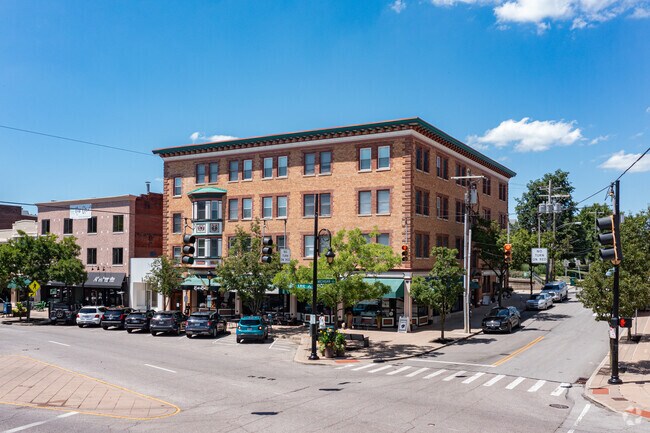 Photo - Columbia Square Apartments