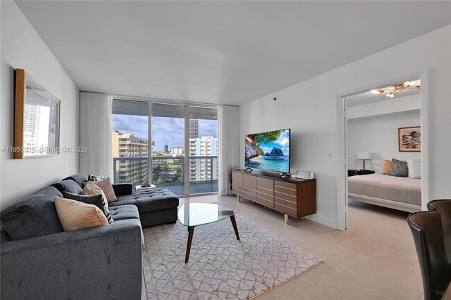 Photo - 1800 S Ocean Dr Unit 809