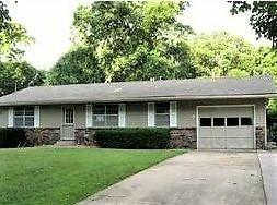 Photo - 2 Lancaster Dr