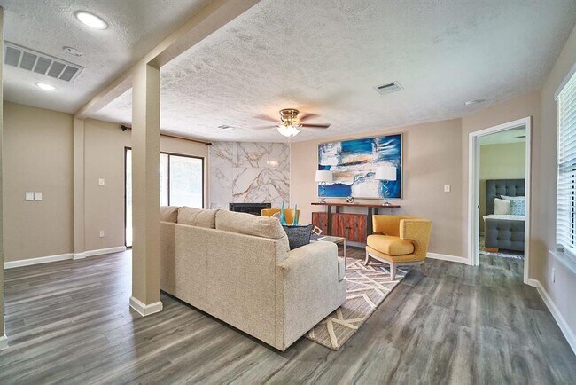 Photo - 2824 Morning Glory Dr