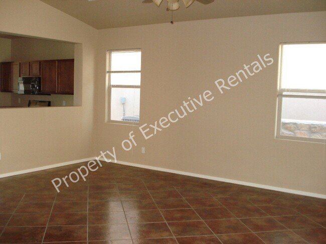 Photo - 4945 Chesney Rd