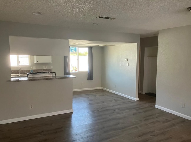 Photo - 16 N 27th St Unit B