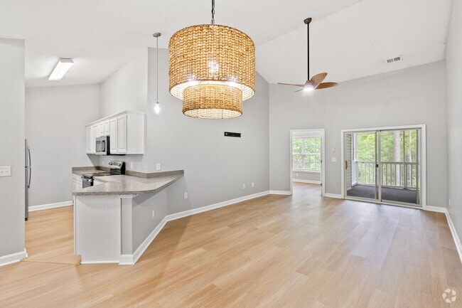 Building Photo - 112 Westhaven Dr Unit #5F Rental