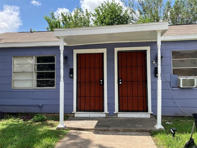 Building Photo - 3810 New Orleans St Rental