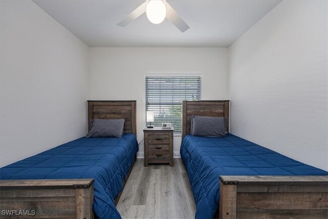 Building Photo - 6914 Satinleaf Rd N Unit 103