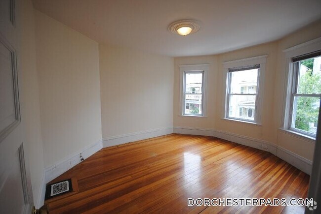 Building Photo - 35 Sudan St Unit 1 Rental