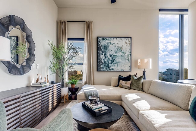 Photo - 1010 Waugh Apartments