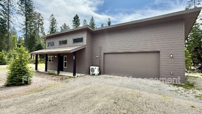 Building Photo - 1727 Gypsy Bay Rd Rental