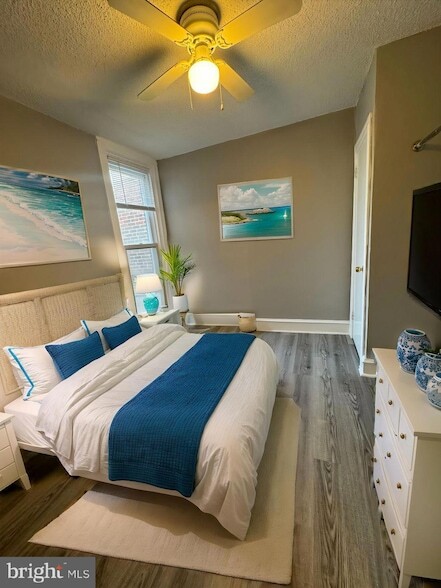 Photo - 612 Brill St