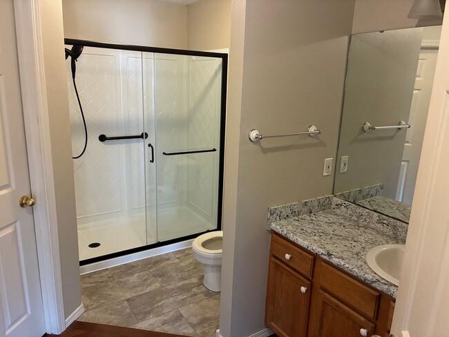 Photo - Beautiful 3 bedroom home - Ozark, MO