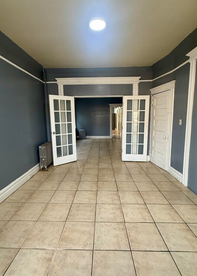 Photo - 110 Lincoln Ave Unit 2