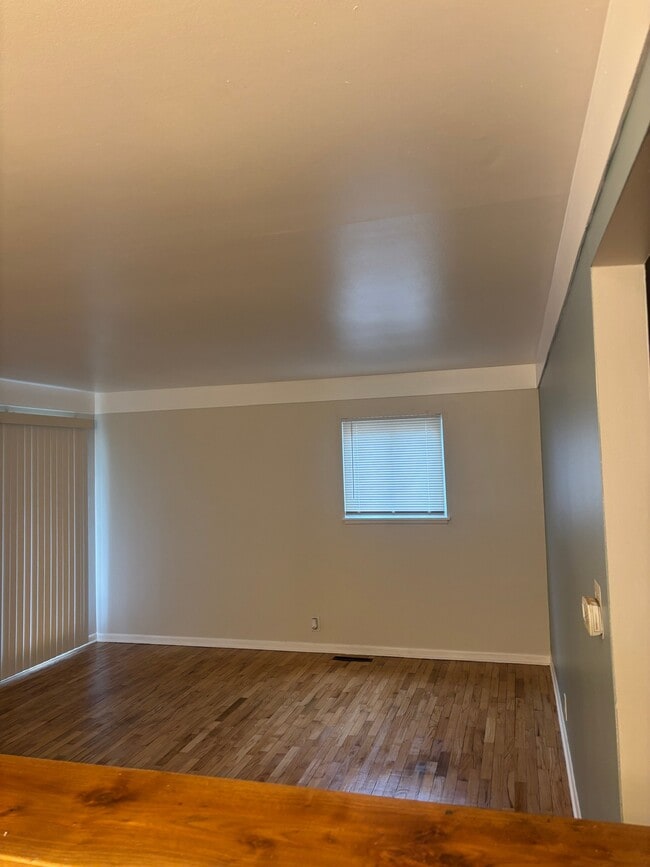 Photo - 1110 MacDonald Ave