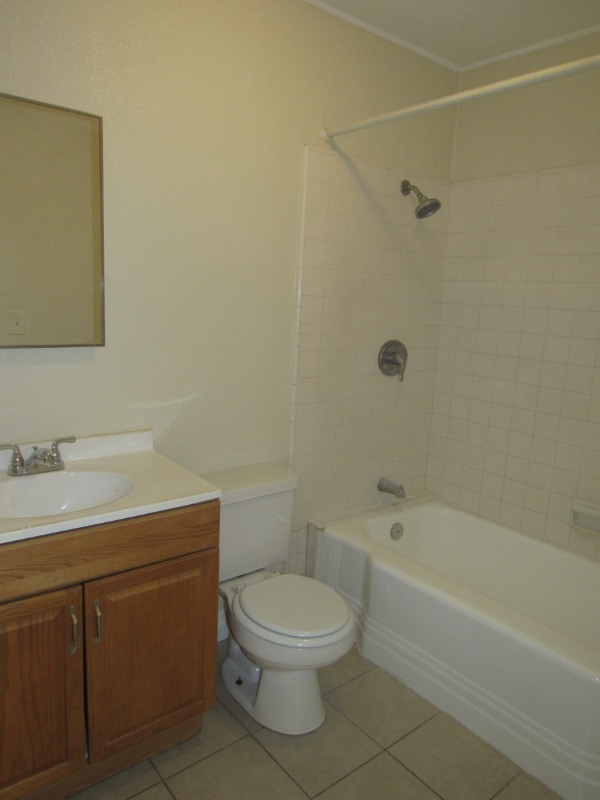 Photo - 304 E Sunkist St