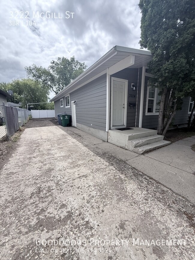 Photo - 3222 McGill St