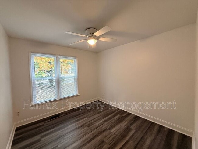 Photo - 400 Kelley Meadows Dr