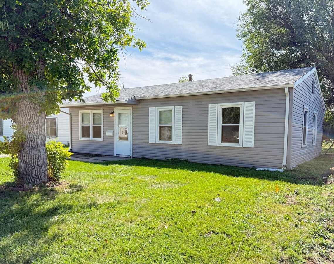 Photo - 1001 Hiatt St