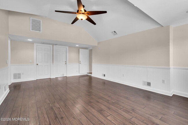 Photo - 1001 Arnold Ave