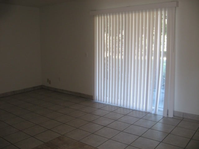 Photo - 5885 Dahlia Dr