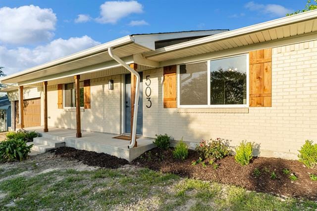 Photo - 503 Rogers Way