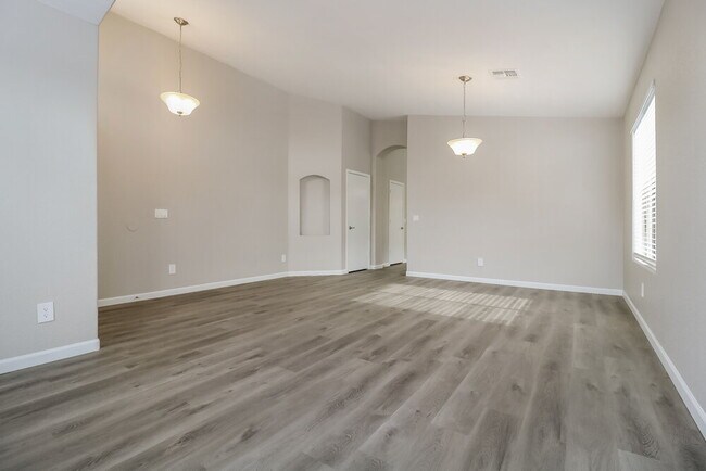 Photo - 1257 N 159th Ln