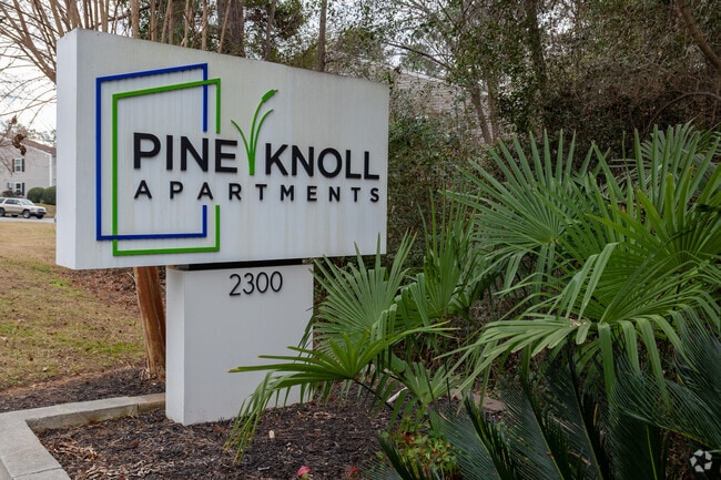 Entrance - Pine Knoll