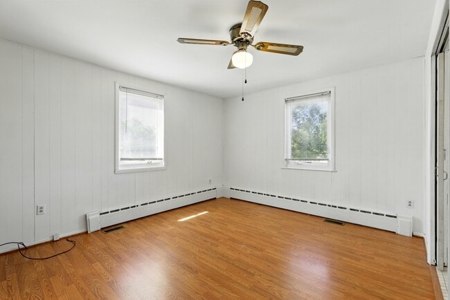 Photo - 795 Annapolis Rd